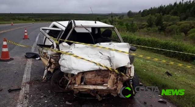 Duas pessoas morrem em acidente na PR-151