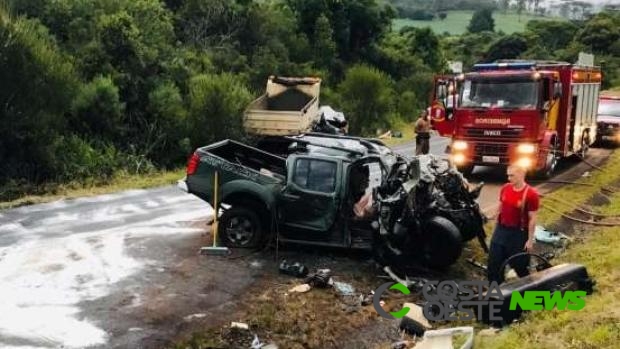 Mulher e duas crianças morrem em grave acidente na PR 281