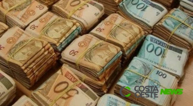 Agricultor perde R$ 100 mil que guardava em um galpão