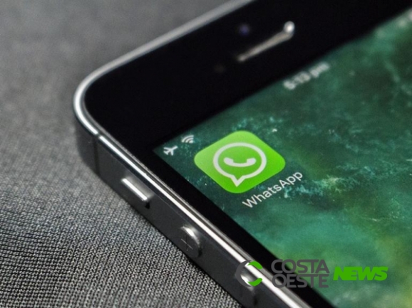 WhatsApp limita reenvio de mensagens de texto a cinco destinatários
