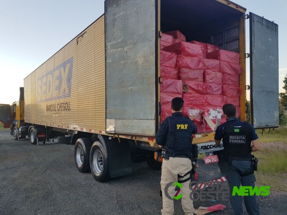 Caminhão com 500 mil maços de cigarro é apreendido na BR-277