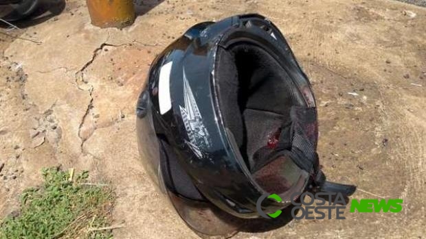 Motociclista morre após ter crânio perfurado por caneta