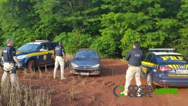 Veículo tomado em assalto em São Miguel do Iguaçu é recuperado pela PRF