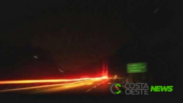 ??nibus de compristas é assaltado na BR 277 em Matelândia