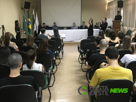 Curso de Direito da Unioeste recebe pela segunda vez o selo OAB Recomenda