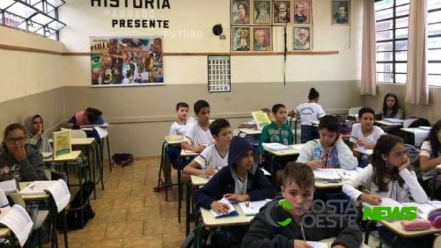 Escolas estaduais se preparam para receber um milhão de alunos