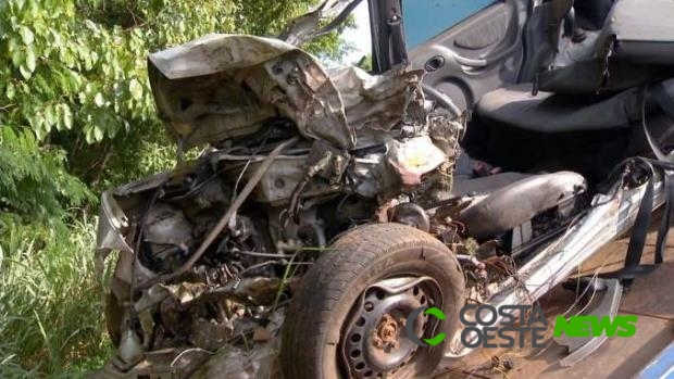 Jovem morre em grave acidente na PR 592