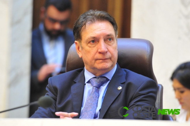 Ex-deputado, Ademir Bier, assume direção de obras da Cohapar