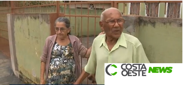 Família de jovem que assaltou casal de idosos junta dinheiro para devolver às vítimas