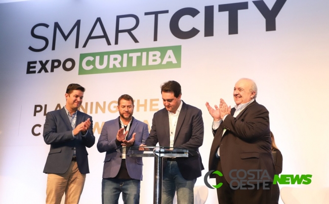 Governador anuncia isenção de impostos para carros elétricos