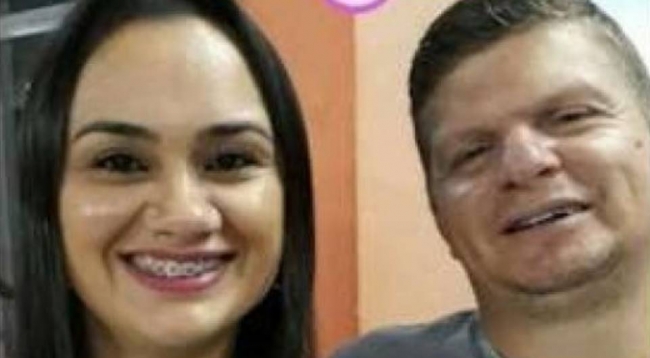 Policial aposentado mata esposa a tiros e comete suicídio; criança viu tudo