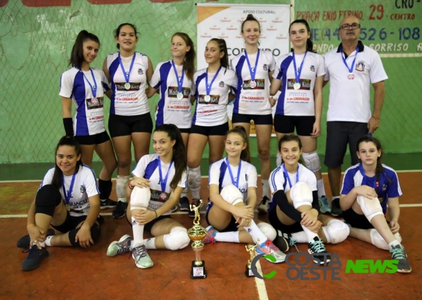 Medianeira conquista vice-campeonato da Copa Integração de Vôlei 