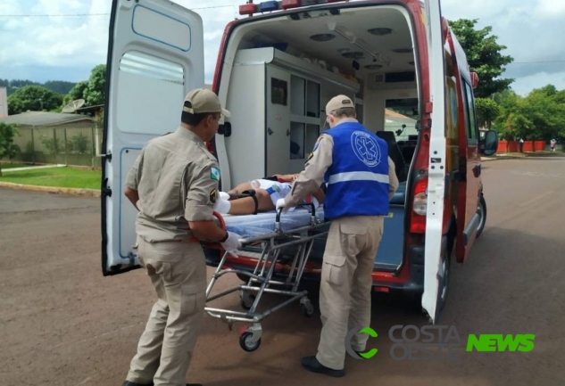 Motociclista sofre queimadura de segundo grau após queda