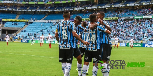 OU??A OS GOLS: Grêmio impõe jogo, goleia o São Luiz e está na final do Gauchão 