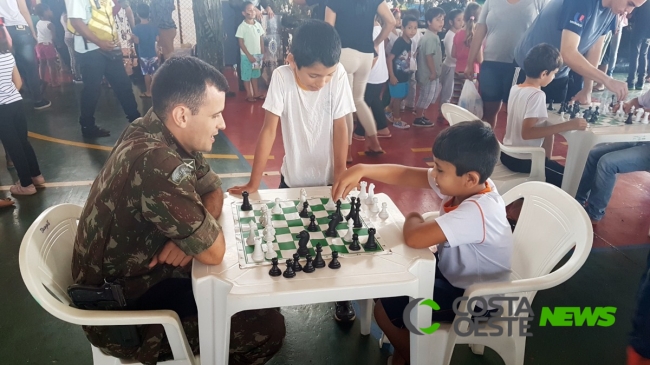 Exército desenvolve ???Dia de Atividade Cívico Social??? em São Miguel do Iguaçu