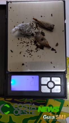 Menor é detido pela PM após ser flagrado com maconha