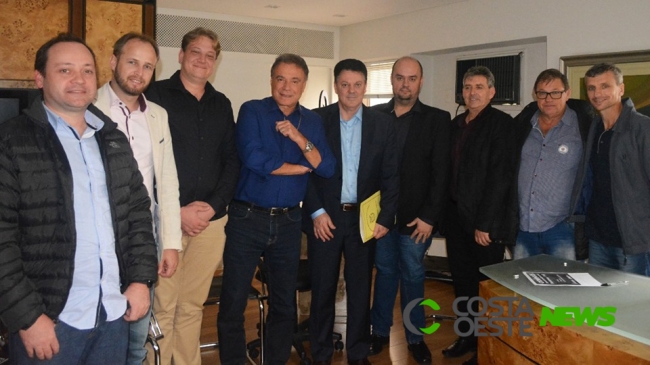 Comitiva do Oeste e Sudoeste se reúne com senadores para debater o Caminho do Colono