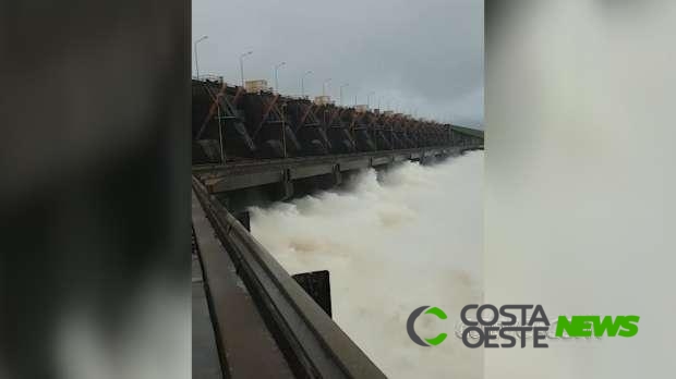 Vídeo onde mostra água transbordando da barragem de Itaipu é Fake News