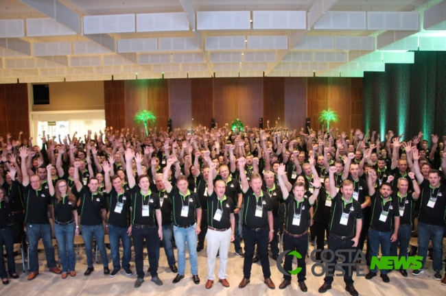 Lar Cooperativa realiza 6ª Convenção de Vendas
