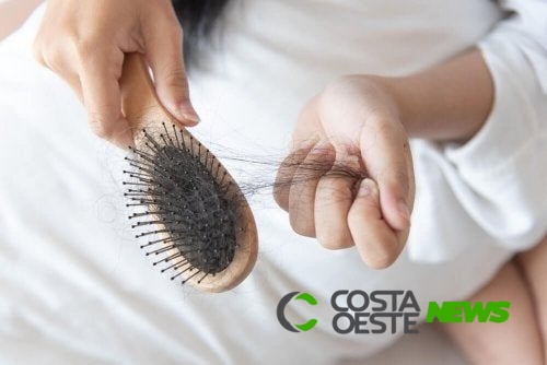 Reverter a queda de cabelo com 3 remédios caseiros