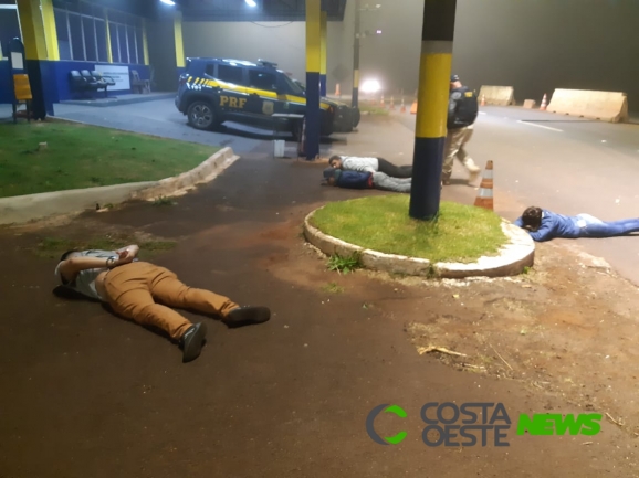 Jovens transportando cocaína em BMW são presos pela PRF em Céu Azul