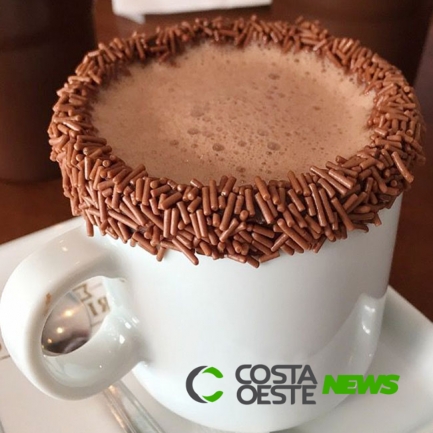 Chocolate Quente de Brigadeiro