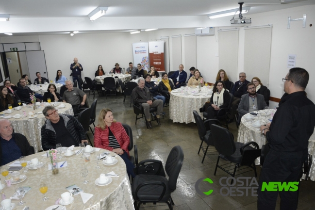 Café do Empresário ??? Palestra apresentou passos para construir uma empresa de sucesso