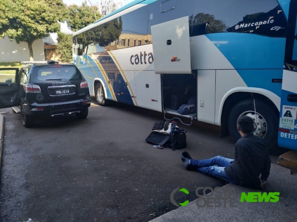 BPFRON apreende maconha com passageiro de ônibus em Medianeira