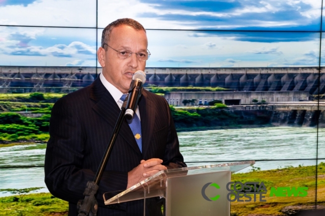 Trabalho em equipe será marca da gestão, afirma novo diretor administrativo de Itaipu