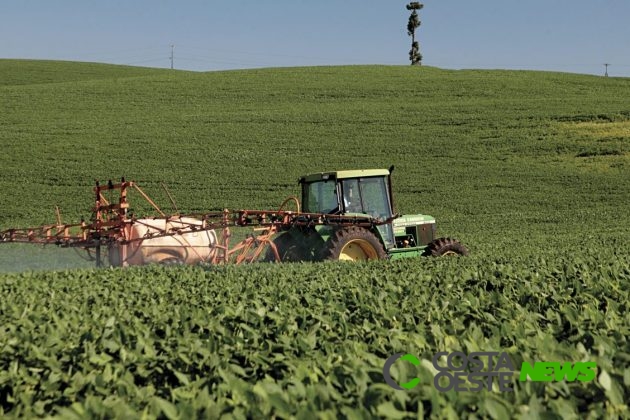 Justiça determina que Adapar fiscalize emissão de receitas para agrotóxicos 