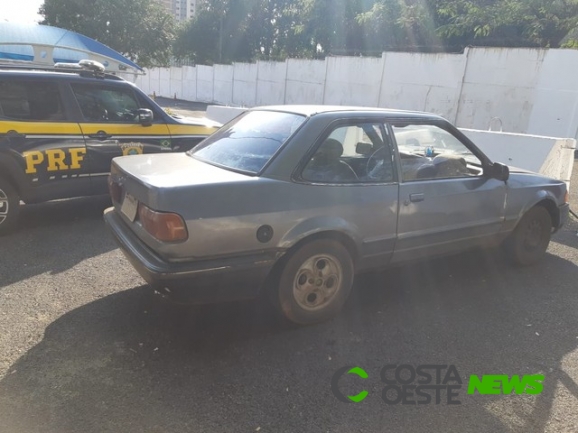 Dono de carro recuperado pela polícia após 27 anos diz que não sabe se vai buscar o veículo
