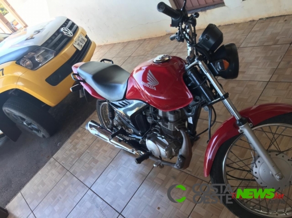 Polícia Militar de Missal apreende motocicleta com irregularidades