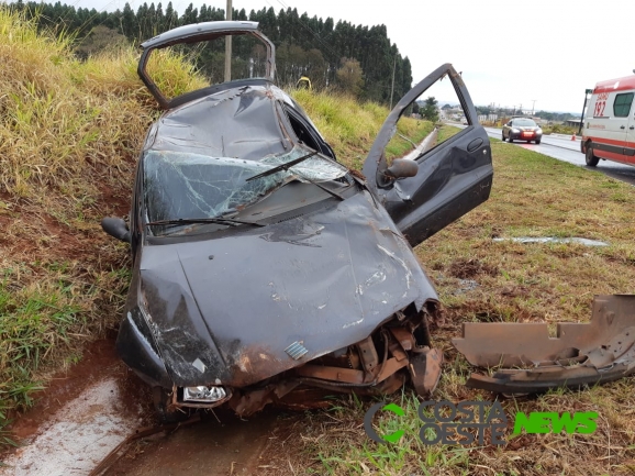 Capotamento deixa três feridos na BR-163 em Guaíra