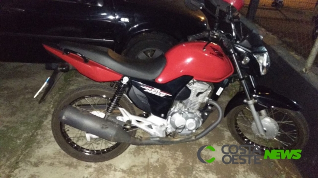Polícia Militar recupera moto roubada