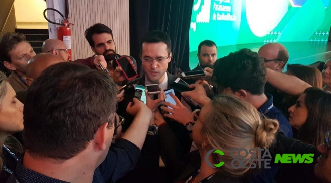 Deltan Dallagnol defende papel da imprensa no 25º Congresso Paranaense de Radiodifusão