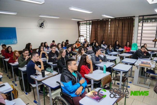 Matrículas para a rede estadual começam nesta segunda-feira