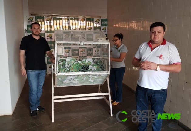 Acismi realiza sorteio de R$ 8,4 mil em vale-compras da Campanha 
