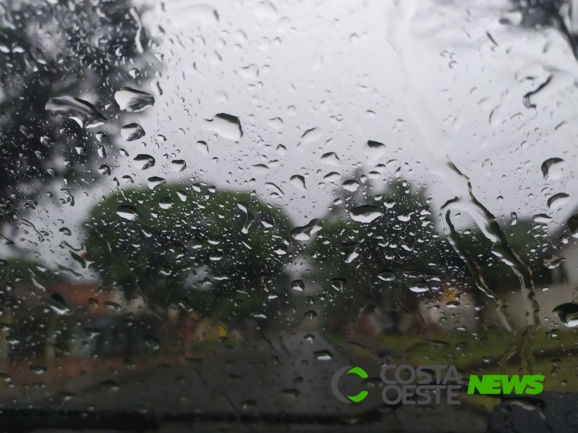 Terça-feira (26) será chuvosa