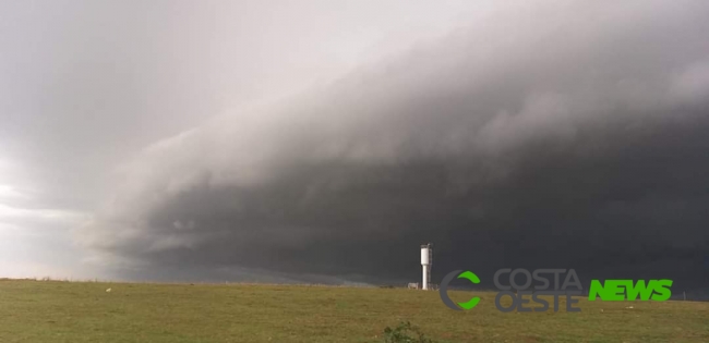Inmet emite aviso de tempestade para o Paraná e a terça-feira (05) promete ser chuvosa