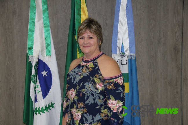 ??s vésperas dos 27 anos do município, prefeita Cleide Prates avalia 14 meses a frente de Itaipulândia