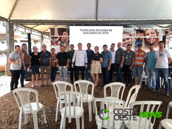 Palestra técnica, assinatura de convênio e visita de deputado movimentam a FEANIMAIS 