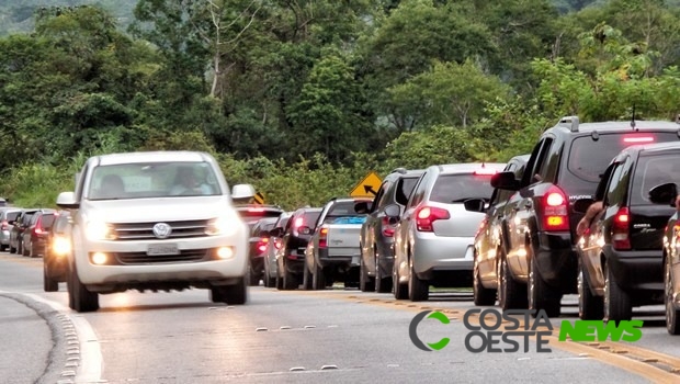 Lei do farol baixo ligado nas rodovias completa três anos