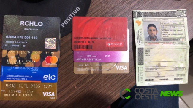 Foragido há sete anos homem é preso tentando comprar carro com nome falso
