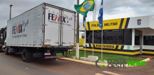 PRE de Santa Helena apreende caminhão com mercadorias contrabandeadas do Paraguai