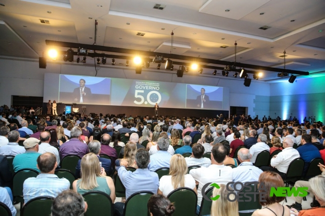 Encontro Governo 5.0, em Foz do Iguaçu, planeja o Paraná com apoio e parceria com municípios