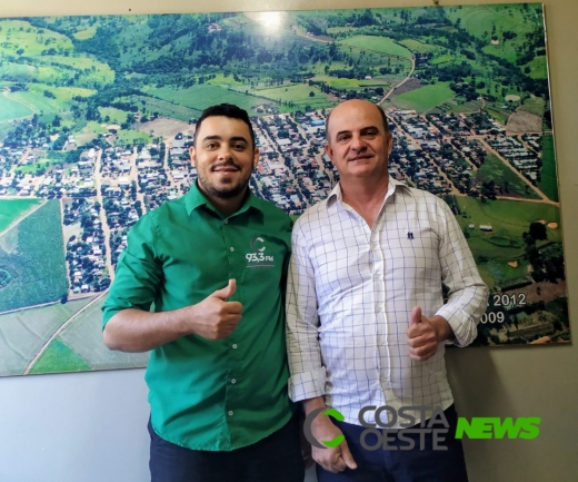 Prefeito Gilberto Salvador avalia ações do executivo municipal em São José das Palmeiras