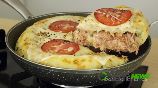Lanche de frigideira com mandioca