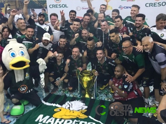 Marreco conquista 1ª Copa Cresol de Futsal 