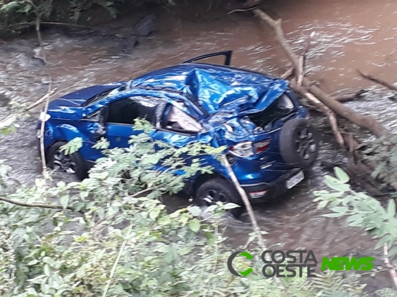 Santa-helenenses sofrem acidente durante a noite e ficam perdidos em mata próximo a Toledo