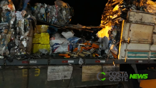 Homem é preso com mais de 900 kg de maconha em carga de reciclados em São Miguel do Iguaçu